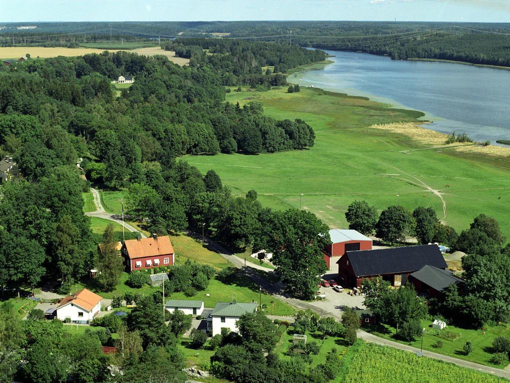 Отель Overgrans Jordbruk Balsta Экстерьер фото